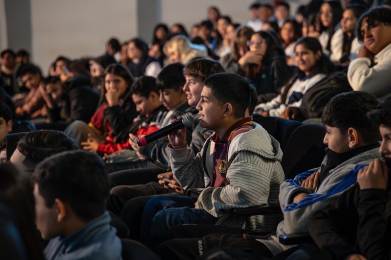 Re-Conversar reunió a más de 400 estudiantes para fortalecer el compromiso ambiental